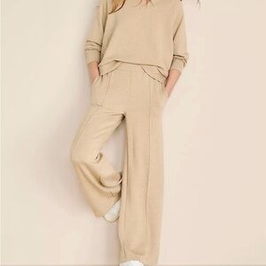 Loft, Lou & Grey scuba soft tan pants, Small, NWT